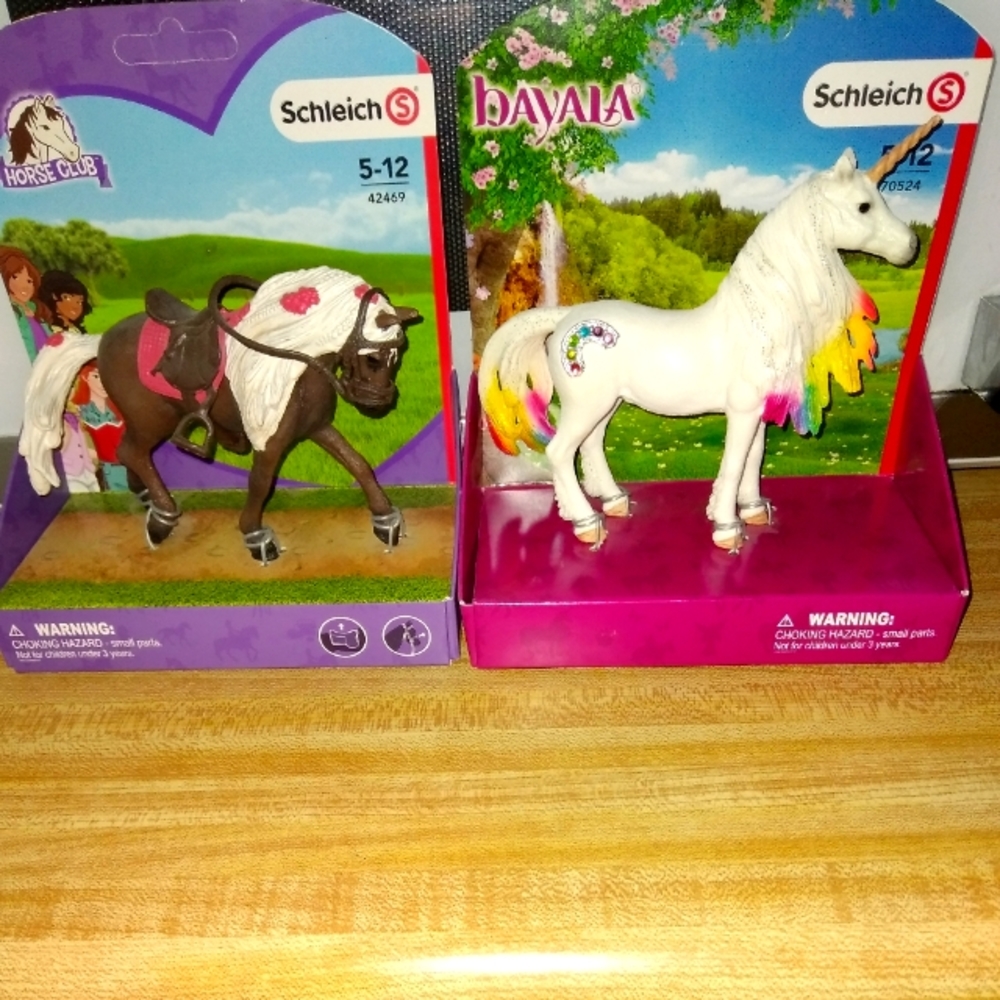 ***SOLD***3 Schleich horse's 🐴